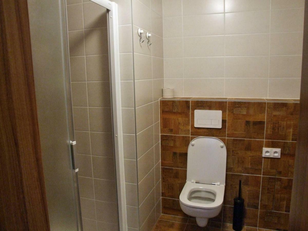 Triangl Lägenhet Prag Exteriör bild